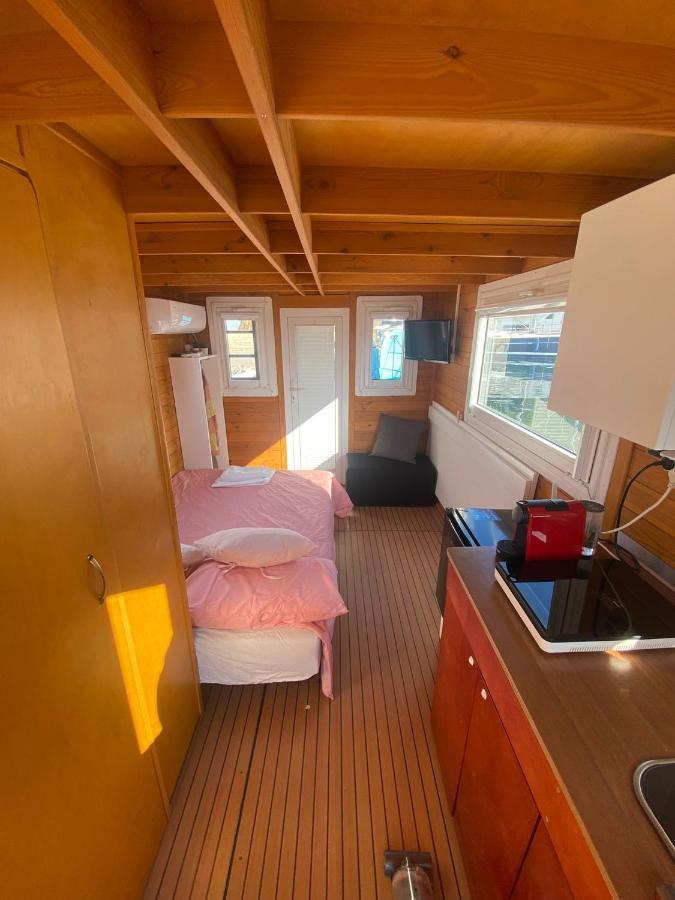 Hotel House Boat R Al Poetto 2 Pax Piu' 1 Cagliari Exterior foto